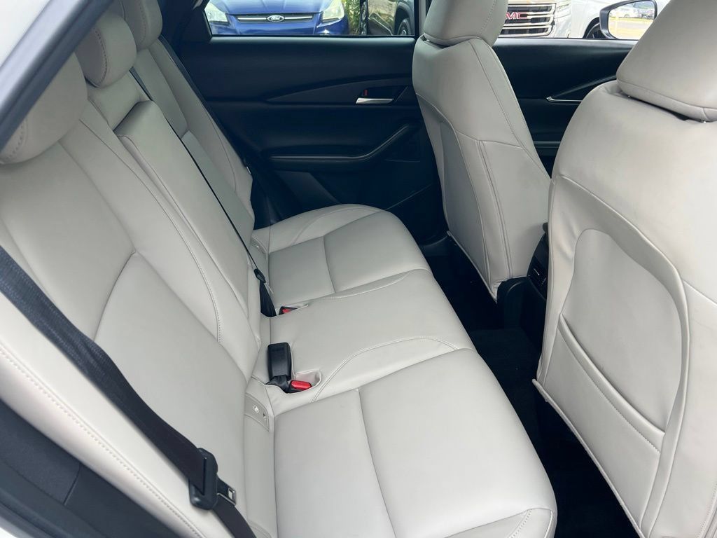 Used 2025 MAZDA CX-30 AWD 2.5 S w/ Preferred Package image 17