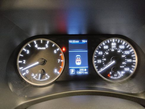 Used 2025 Nissan Sentra S FWD image 23