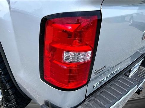 Used 2016 GMC Sierra 1500 SLE w/ SLE Value Package AWD/4WD image 23