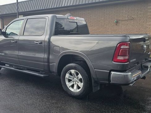 Used 2022 RAM 1500 Laramie AWD/4WD image 8