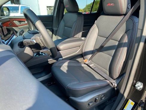 New 2026 Chevrolet Traverse Z71 w/ Driver Confidence Package image 17