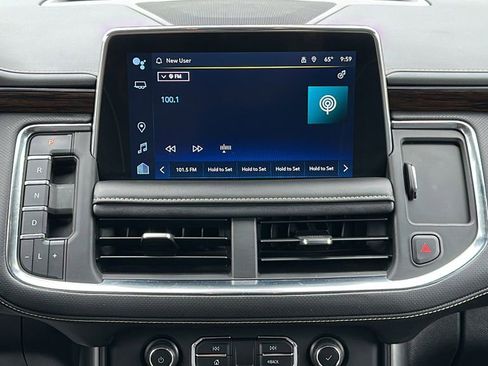 Used 2023 Chevrolet Tahoe Premier AWD/4WD image 20