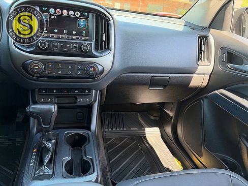 Used 2015 Chevrolet Colorado Z71 image 21