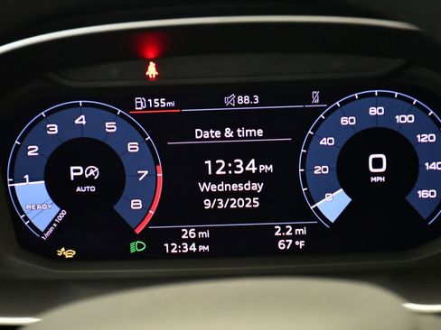 Used 2025 Audi Q3 2.0T Premium w/ Convenience Package image 25