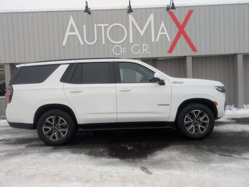 Used 2021 Chevrolet Tahoe Z71 w/ Luxury Package image 1