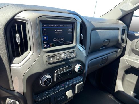 Used 2024 Chevrolet Silverado 1500 Custom RWD image 12