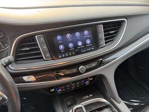 Used 2021 Buick Enclave Avenir w/ Avenir Technology Package AWD/4WD image 12
