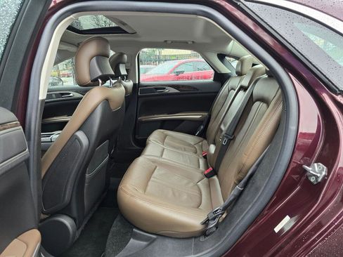 Used 2013 Lincoln MKZ Hybrid image 17