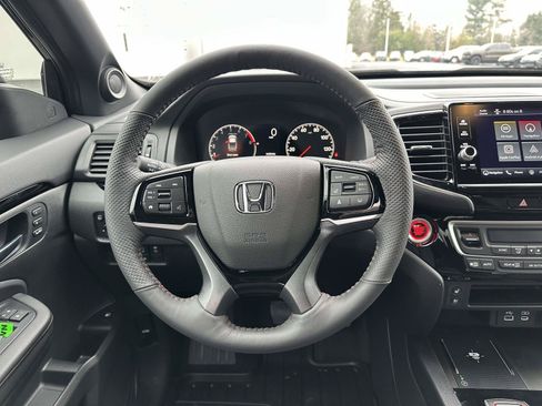 New 2026 Honda Ridgeline Black Edition image 11