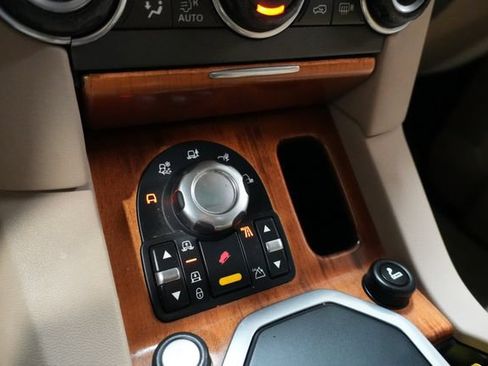 Used 2010 Land Rover LR4 HSE LUX AWD/4WD image 23