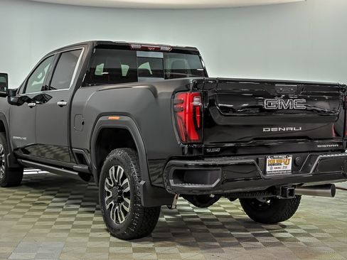 New 2026 GMC Sierra 2500 Denali Ultimate AWD/4WD image 4