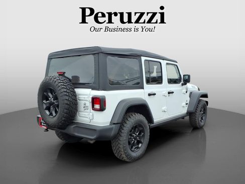 Used 2022 Jeep Wrangler Unlimited Sport AWD/4WD image 3