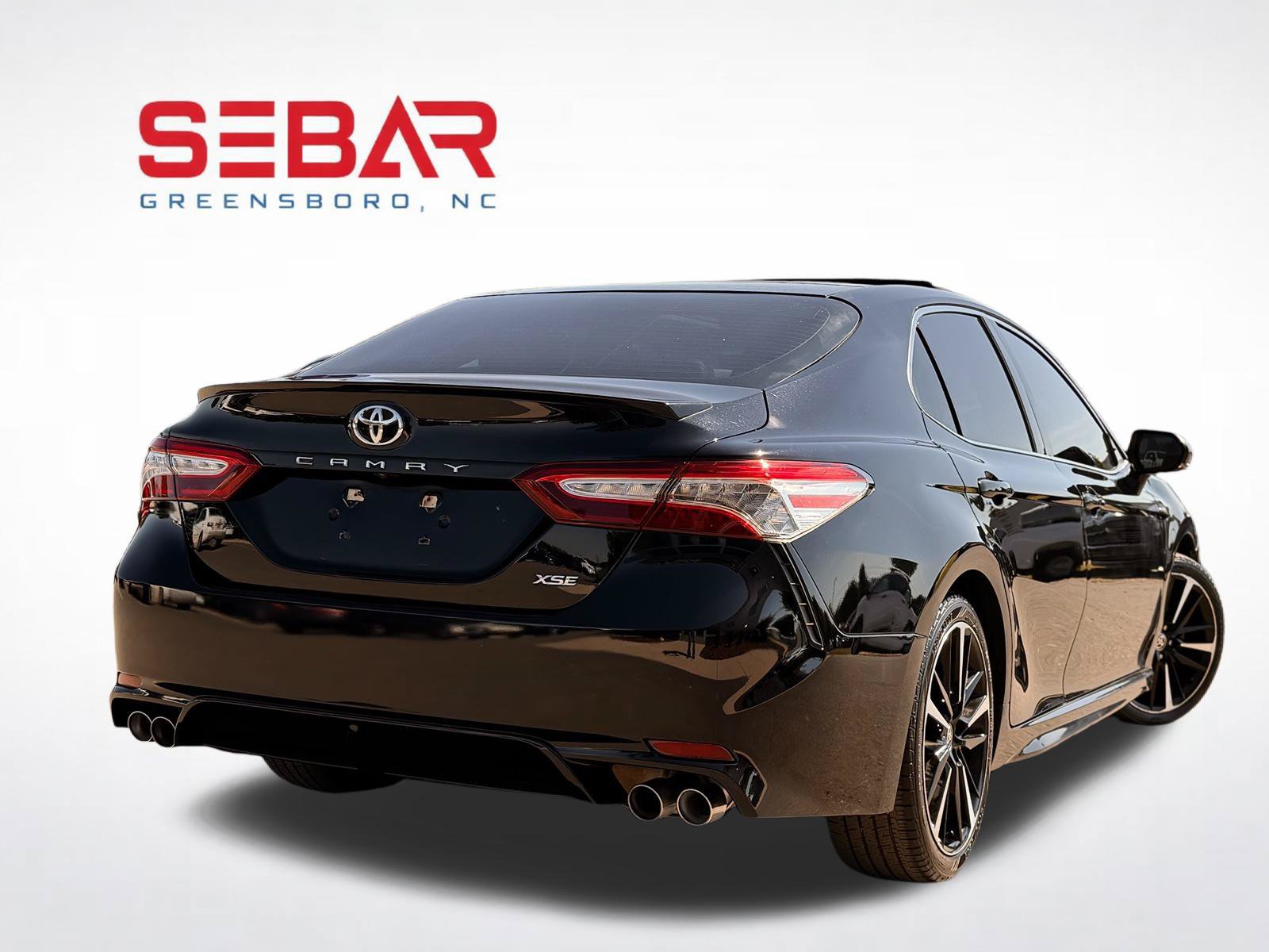 Used 2020 Toyota Camry XSE FWD image 7