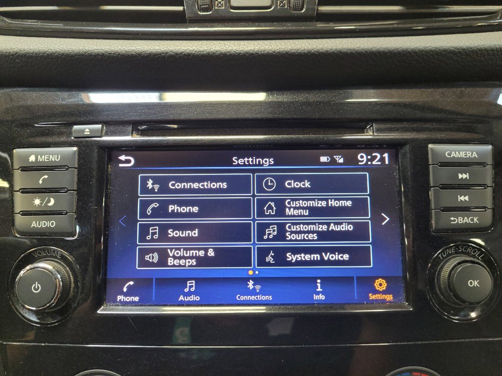 Used 2021 Nissan Rogue Sport S FWD image 25
