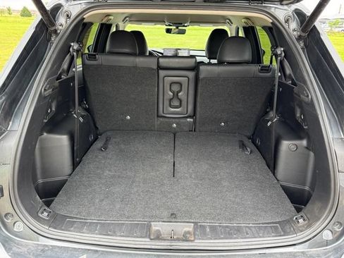 Used 2025 Mitsubishi Outlander SE FWD image 7