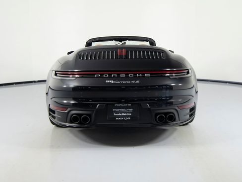 Certified 2022 Porsche 911 Carrera 4S image 9