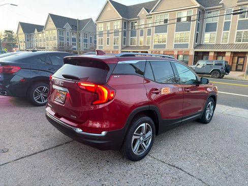 Used 2018 GMC Terrain SLT w/ Infotainment Package II image 7