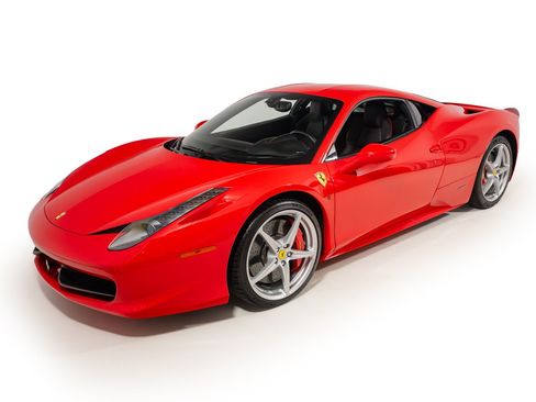 Used 2011 Ferrari 458 Italia Coupe RWD image 2