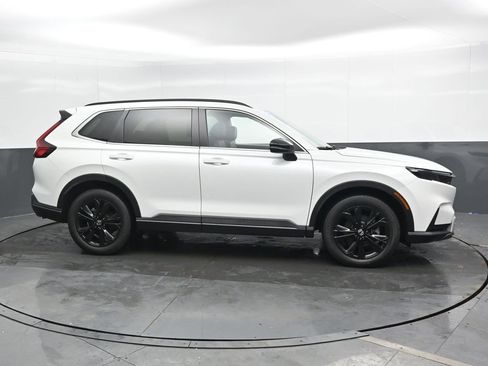 Used 2023 Honda CR-V Sport Touring image 3