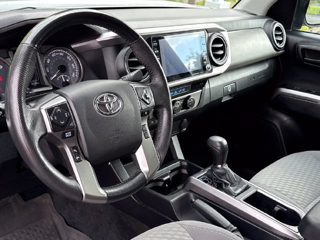 Used 2021 Toyota Tacoma SR5 AWD/4WD image 18