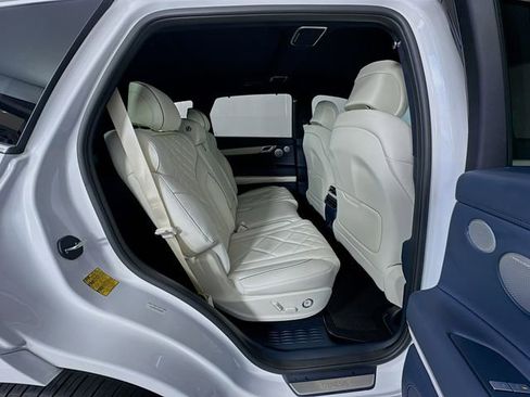 Used 2025 Genesis GV80 3.5T Prestige image 29