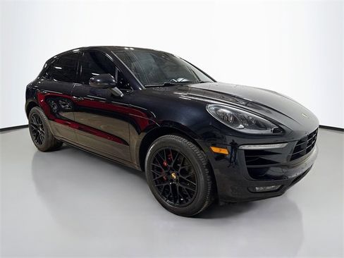 Used 2018 Porsche Macan GTS image 5