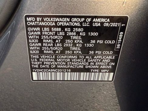 Used 2022 Volkswagen Atlas Cross Sport SE image 19