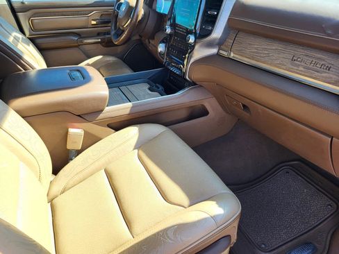 Used 2019 RAM 1500 Laramie Longhorn image 9