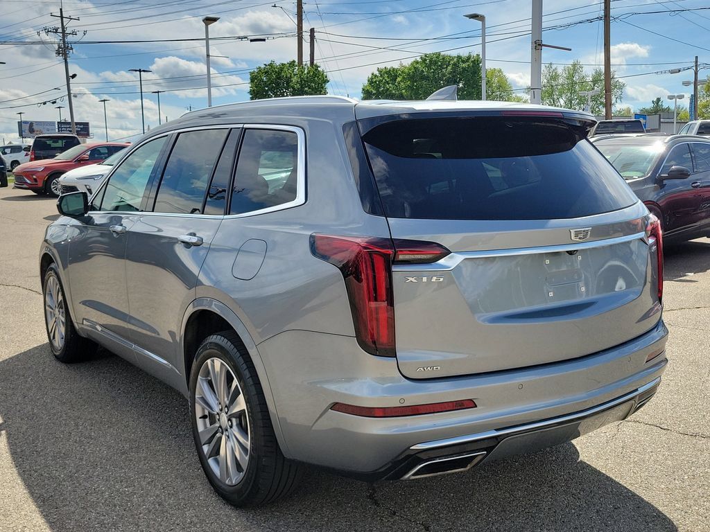 Used 2024 Cadillac XT6 Premium Luxury AWD/4WD image 3