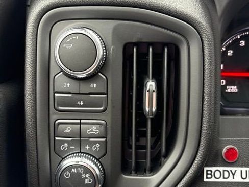 New 2026 GMC Sierra 3500 Pro w/ Convenience Package image 22