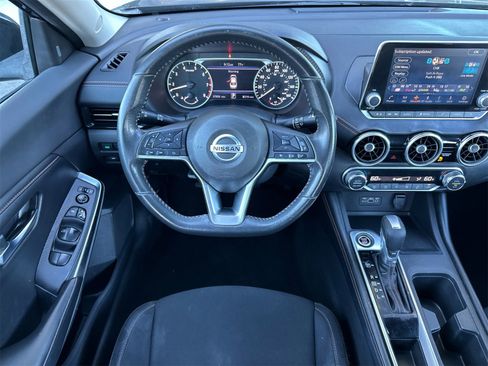 Used 2022 Nissan Sentra SR w/ Midnight Edition image 14