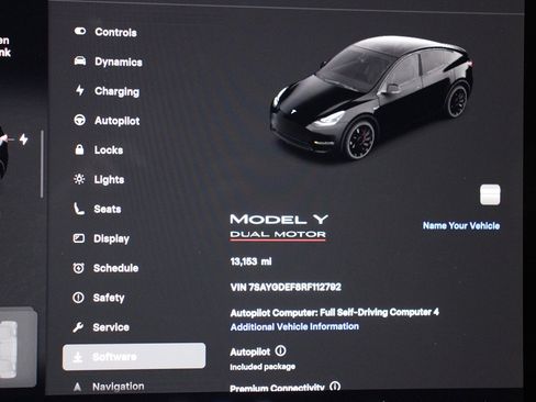 Used 2024 Tesla Model Y Performance image 15