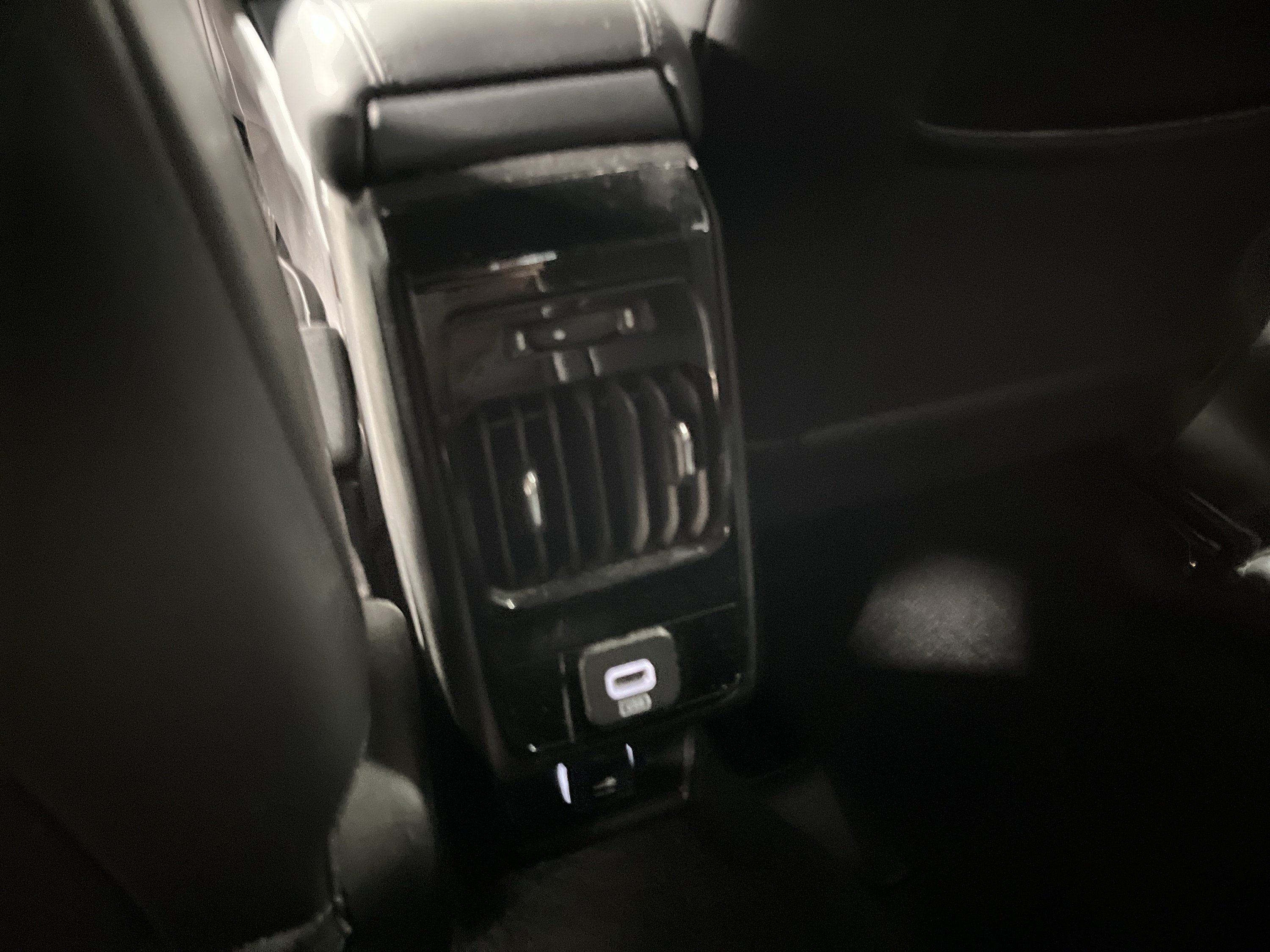 Used 2024 Jeep Compass Limited AWD/4WD image 28