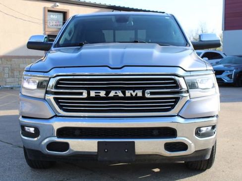 Used 2019 RAM 1500 Laramie AWD/4WD image 8