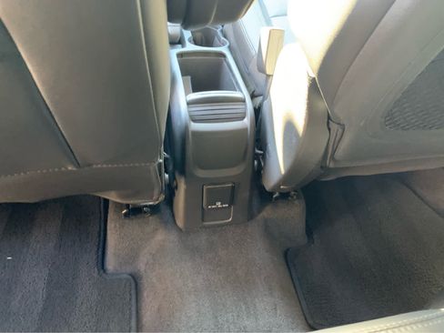 Used 2017 Buick Encore Essence image 25