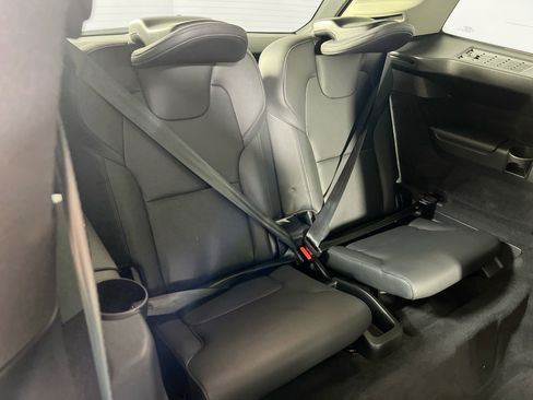Used 2023 Volvo XC90 B6 Plus w/ Protection Package Premier image 29