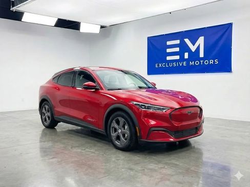 Used 2021 Ford Mustang Mach-E Select image 1