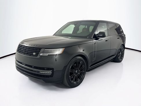 Certified 2025 Land Rover Range Rover SE AWD/4WD image 1