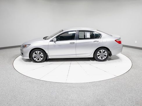 Used 2014 Honda Accord LX image 30