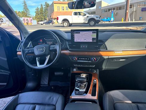 Used 2021 Audi Q5 2.0T Premium Plus w/ Premium Plus Package image 12