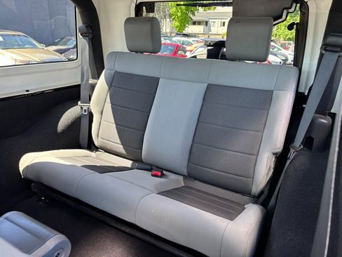 Used 2010 Jeep Wrangler Sahara w/ Mopar Chrome Edition Group image 11