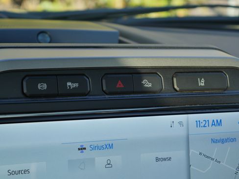 Used 2022 Ford F250 Lariat w/ Tremor Off-Road Package image 13