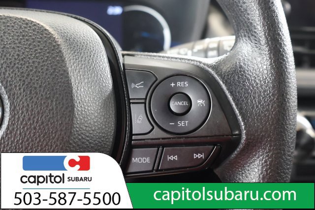 Used 2025 Toyota RAV4 XLE AWD/4WD image 14