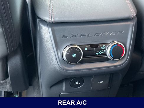 New 2026 Ford Explorer Active w/ Active Comfort Package RWD image 13