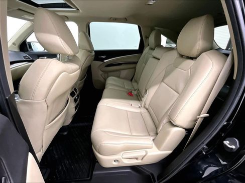 Used 2018 Acura MDX FWD image 21