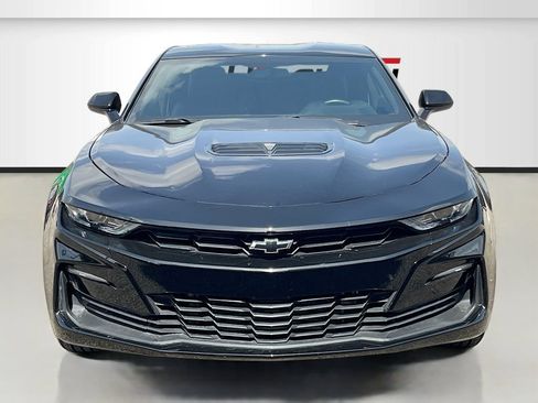 Used 2022 Chevrolet Camaro SS RWD image 2