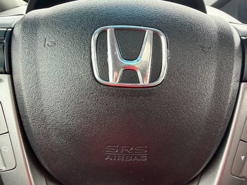 Used 2012 Honda Odyssey Touring image 22