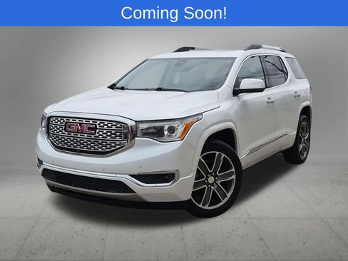 Used 2019 GMC Acadia Denali w/ Technology Package AWD/4WD image 1