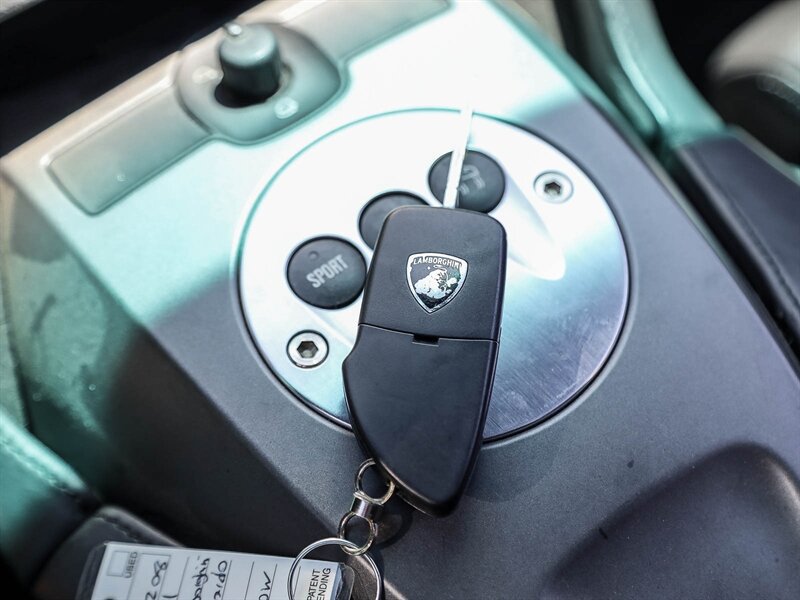 Used 2004 Lamborghini Gallardo AWD/4WD image 35