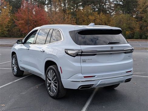 New 2026 Buick Enclave Avenir image 5